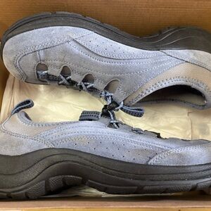 L.L. Bean Women’s Bayberry Athletic Shoes